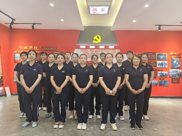 山鷹參觀.png 山鷹參觀.png